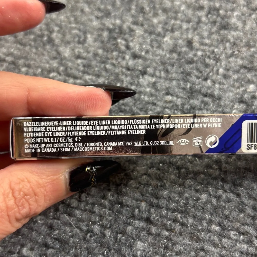 MAC Cosmetics NIB Dazzleliner Liquid Eye Liner color: A Little Moonlight